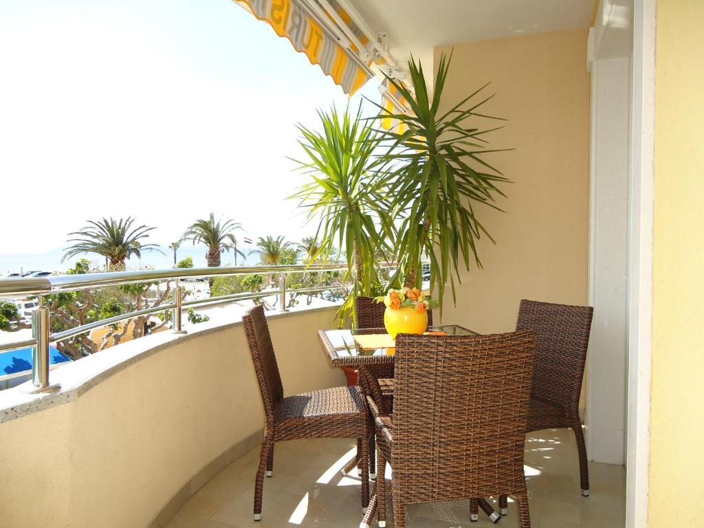 Villa Grgo Apartments Tučepi Habitación foto